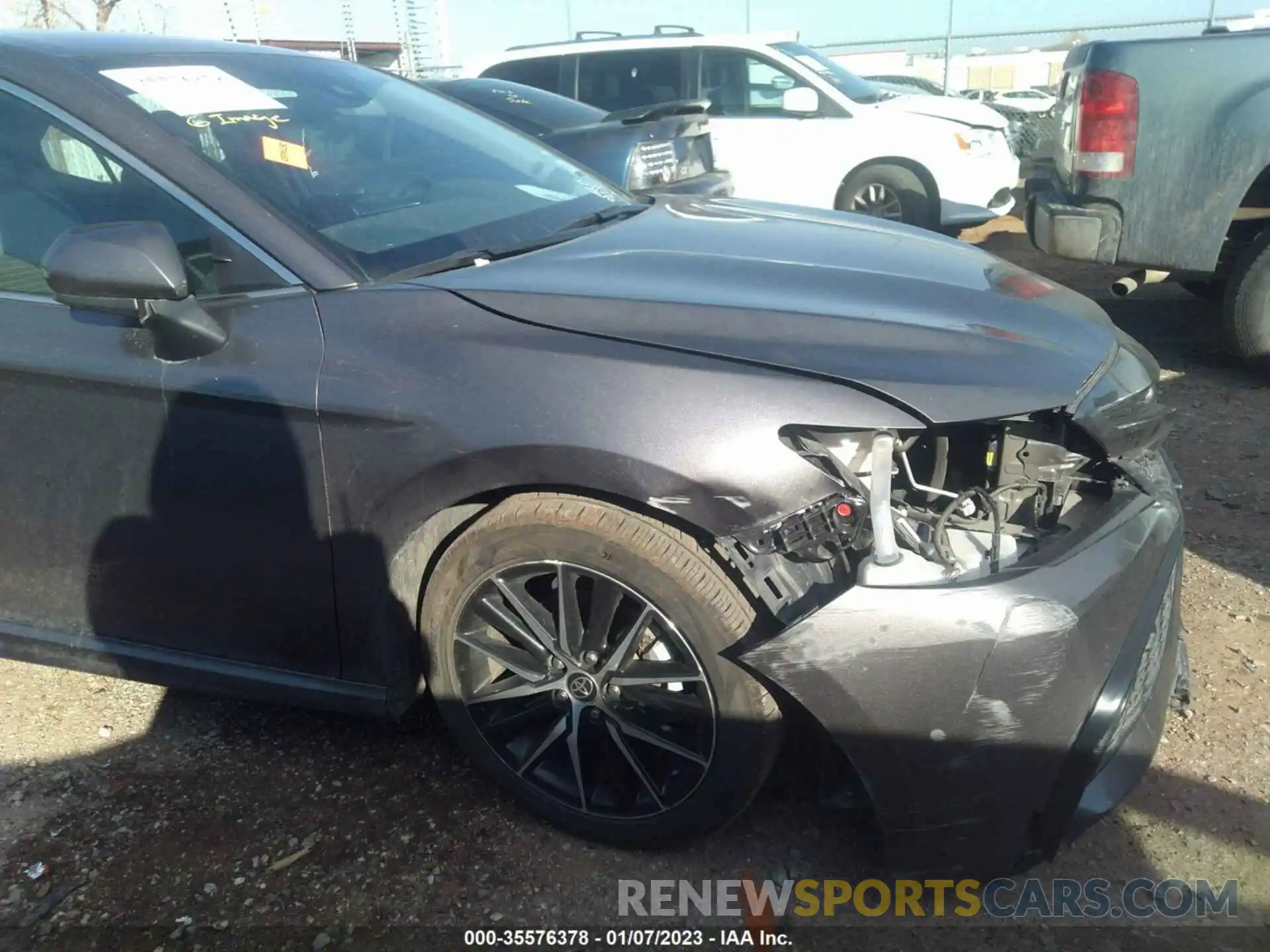 6 Photograph of a damaged car 4T1G11AK9MU463959 TOYOTA CAMRY 2021