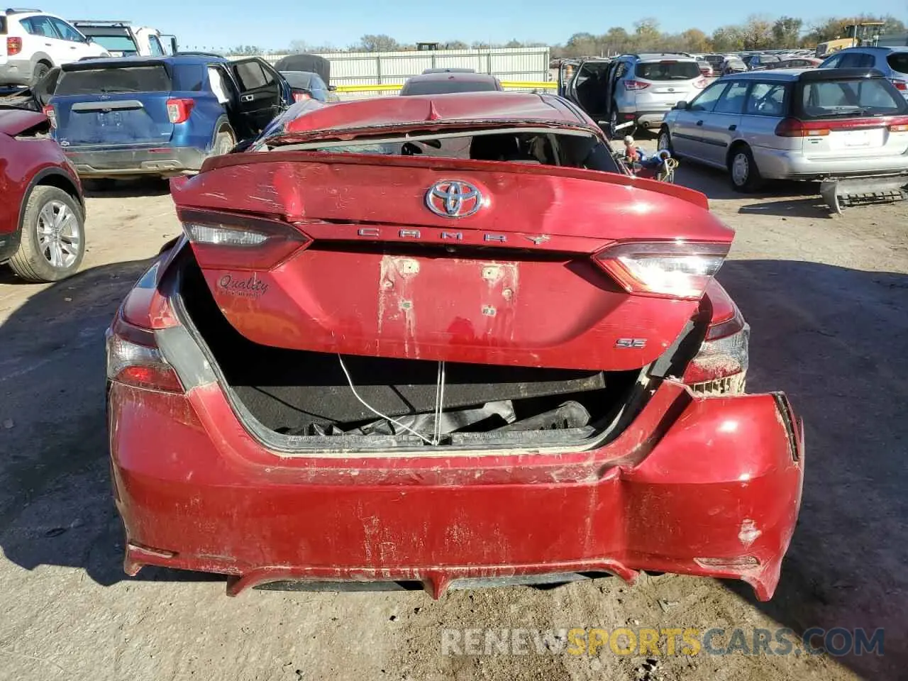 6 Photograph of a damaged car 4T1G11AK9MU467994 TOYOTA CAMRY 2021
