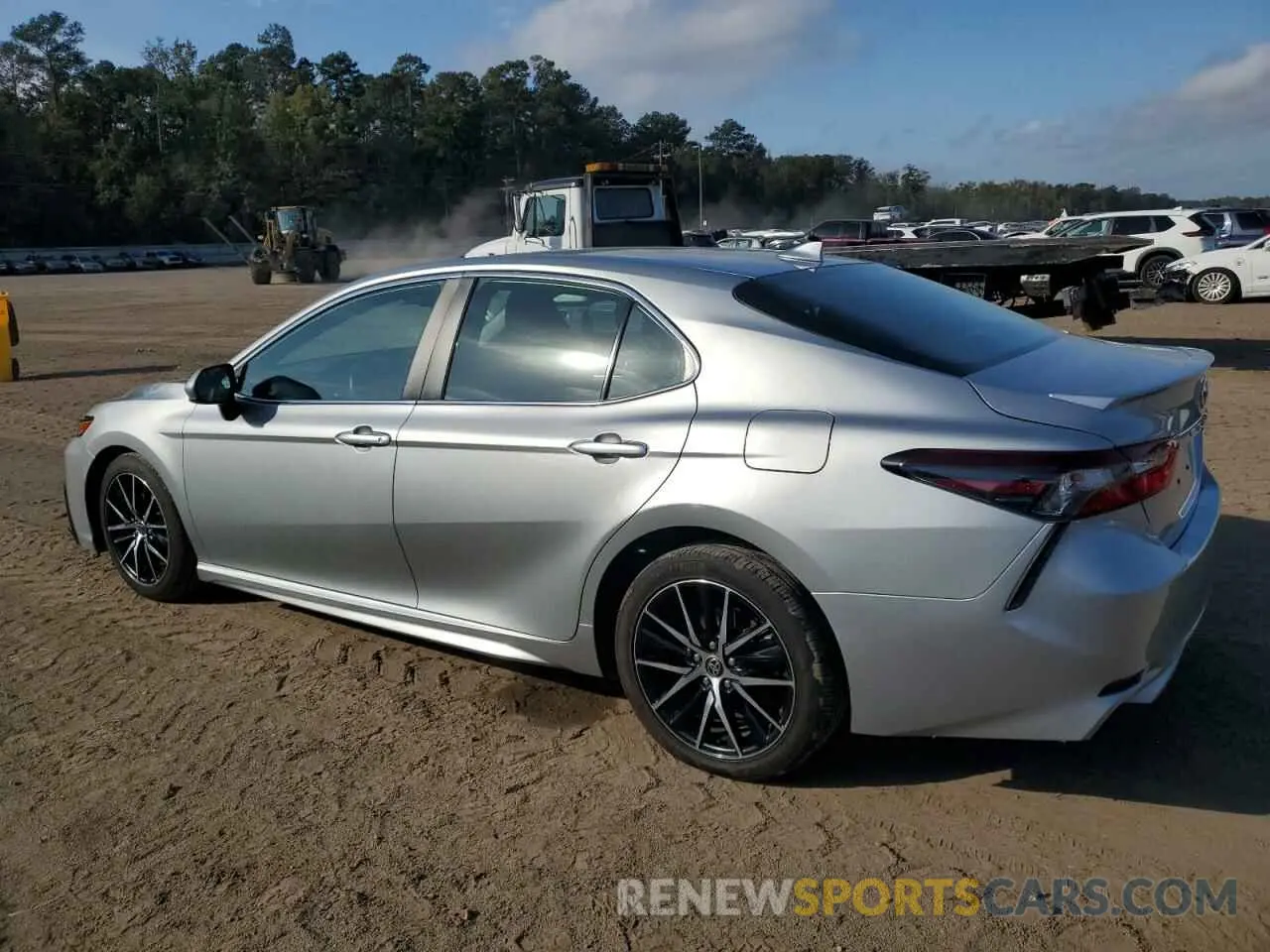 2 Photograph of a damaged car 4T1G11AK9MU469227 TOYOTA CAMRY 2021