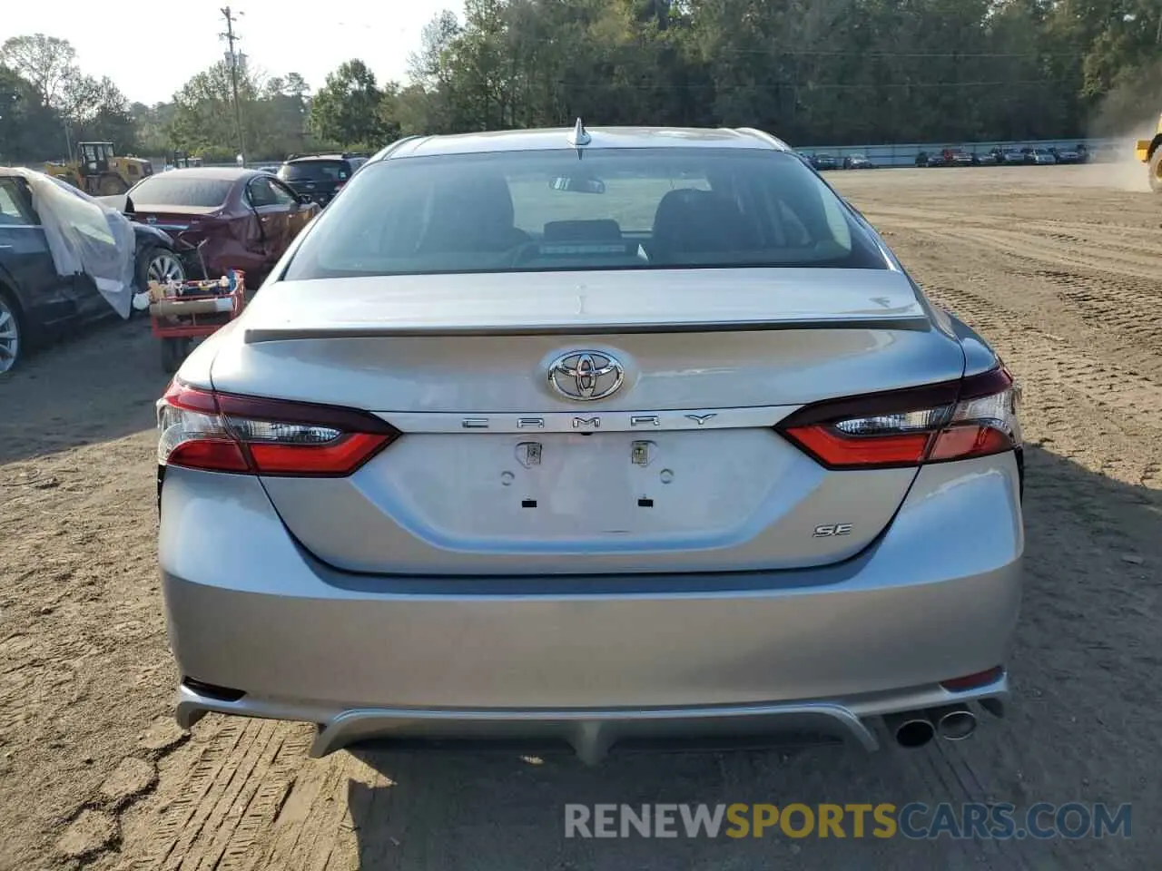 6 Photograph of a damaged car 4T1G11AK9MU469227 TOYOTA CAMRY 2021