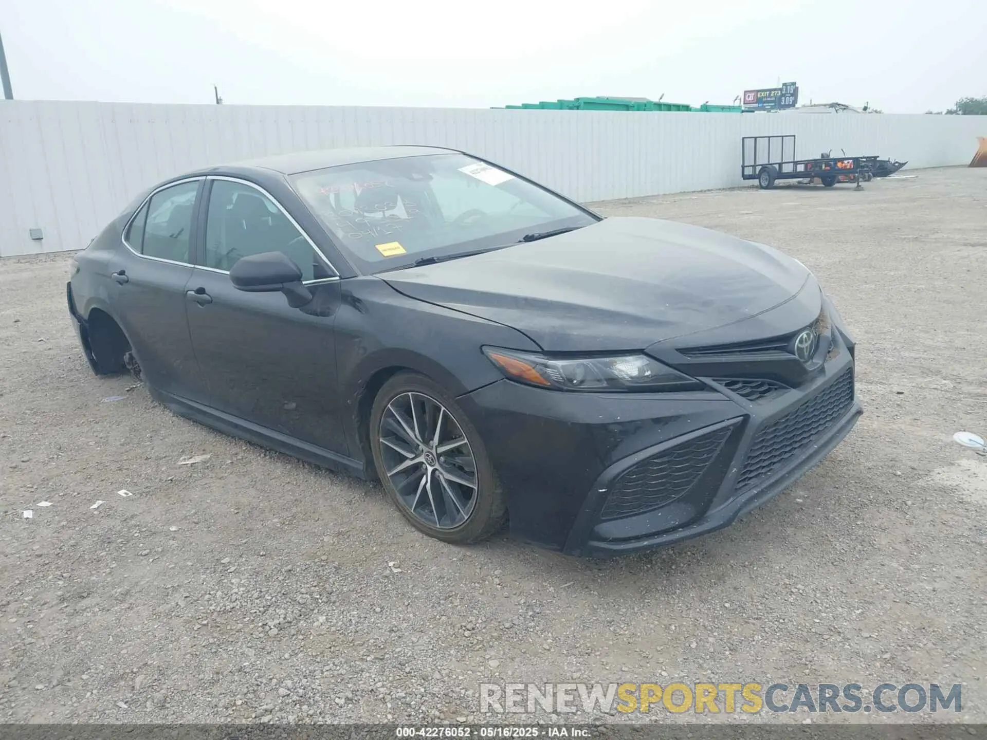 1 Photograph of a damaged car 4T1G11AK9MU473519 TOYOTA CAMRY 2021