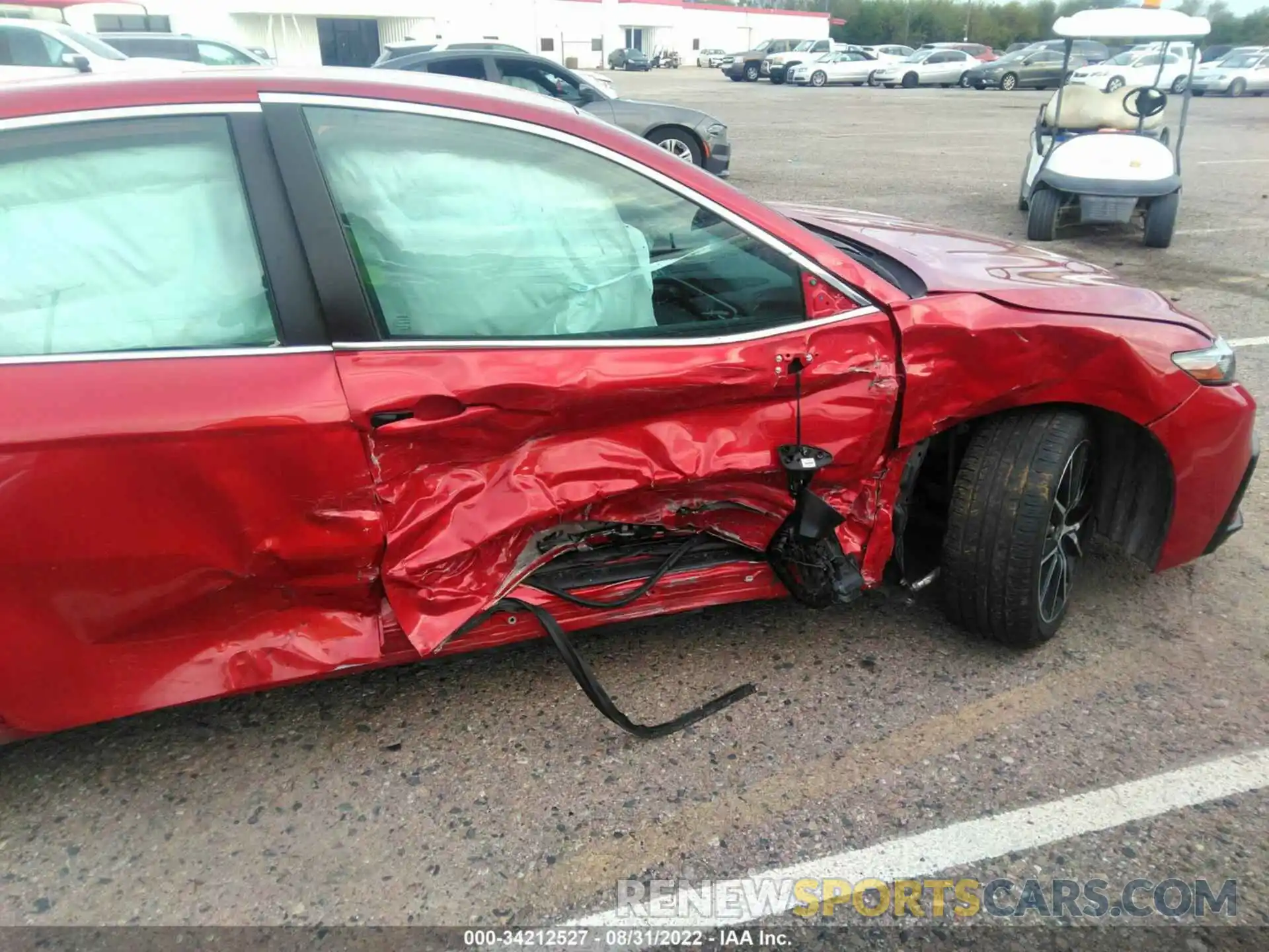 6 Photograph of a damaged car 4T1G11AK9MU476372 TOYOTA CAMRY 2021