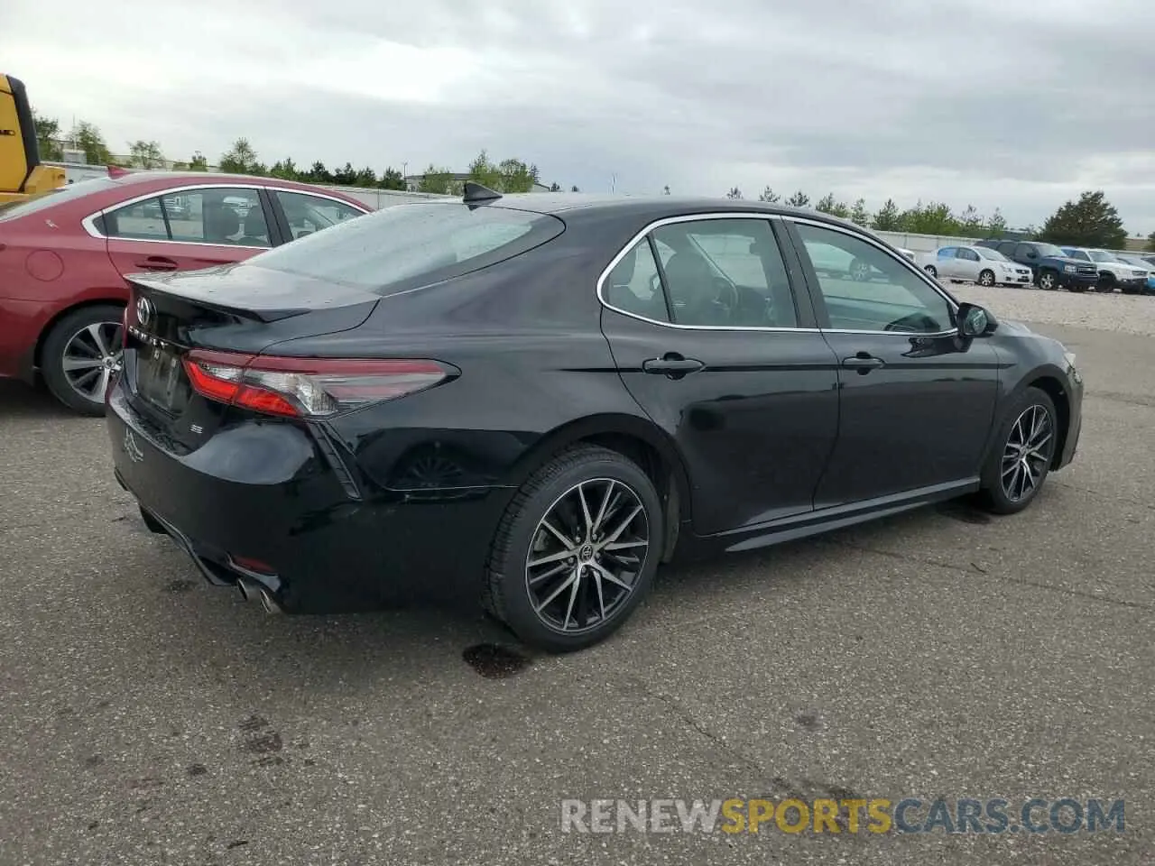 3 Photograph of a damaged car 4T1G11AK9MU481278 TOYOTA CAMRY 2021