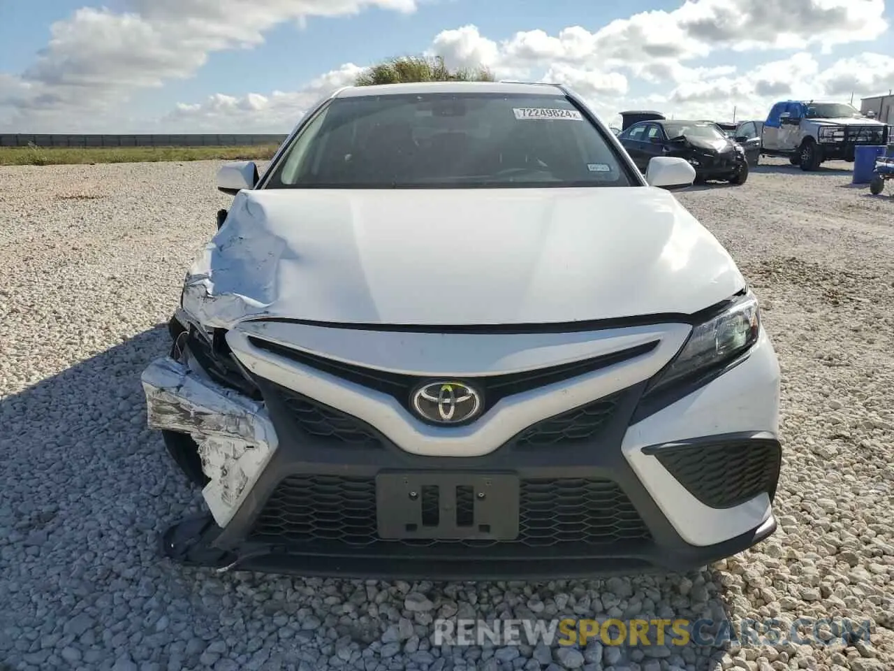5 Photograph of a damaged car 4T1G11AK9MU491633 TOYOTA CAMRY 2021