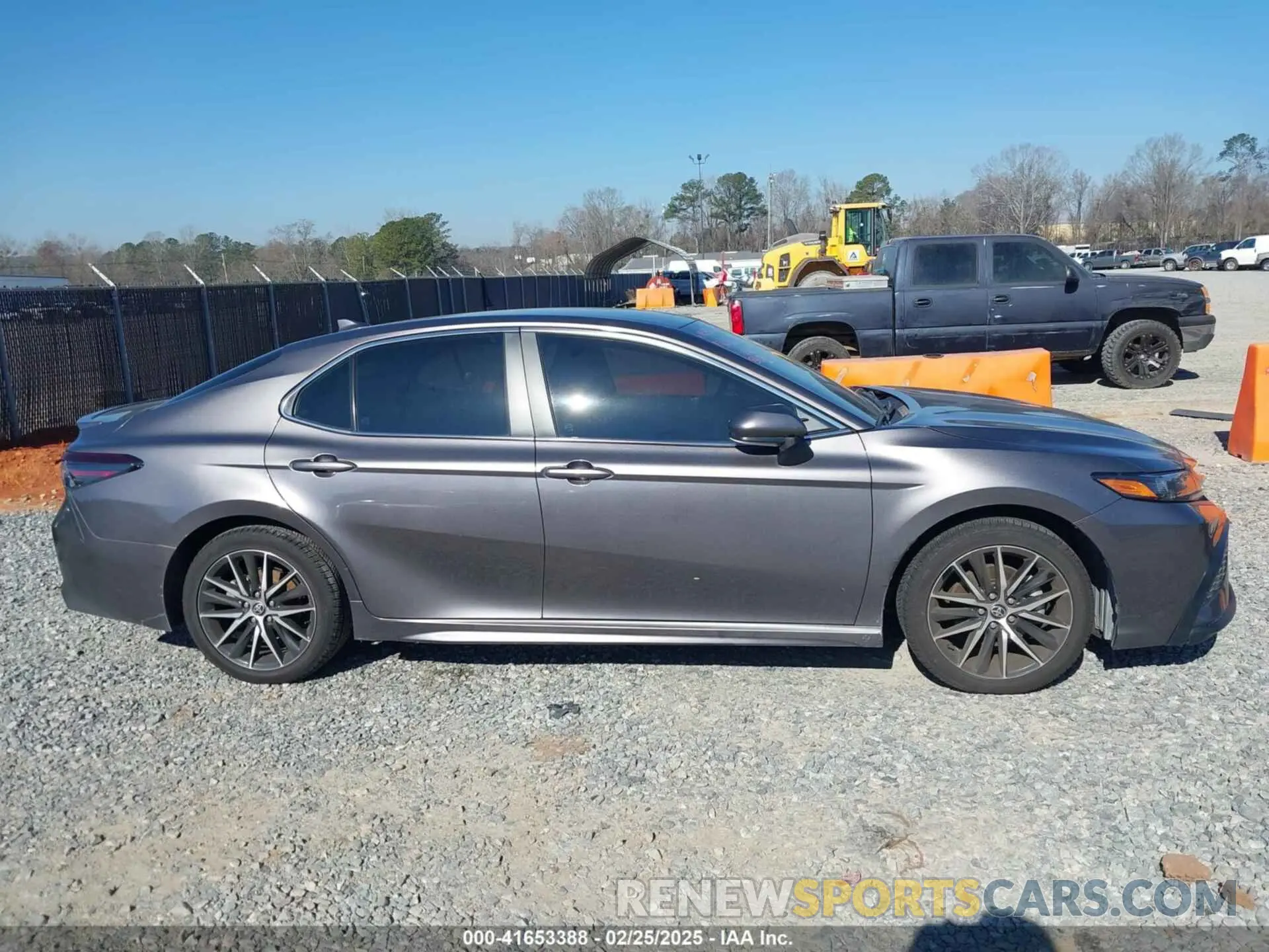 13 Photograph of a damaged car 4T1G11AK9MU493317 TOYOTA CAMRY 2021