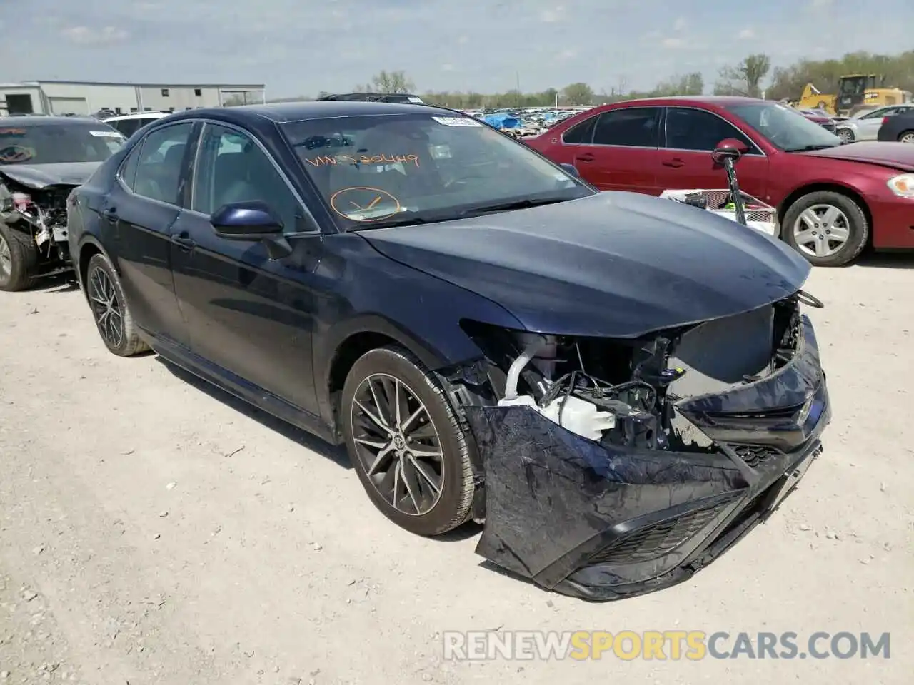 1 Photograph of a damaged car 4T1G11AK9MU520449 TOYOTA CAMRY 2021