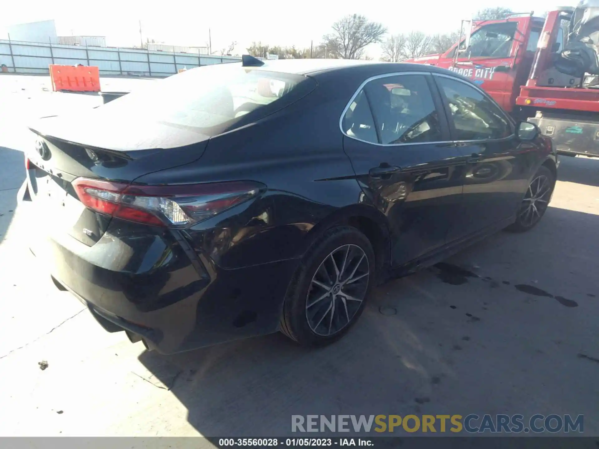 4 Photograph of a damaged car 4T1G11AK9MU523240 TOYOTA CAMRY 2021