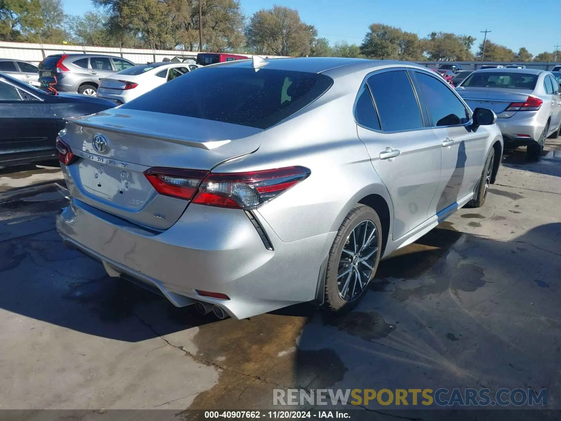 4 Photograph of a damaged car 4T1G11AK9MU529264 TOYOTA CAMRY 2021