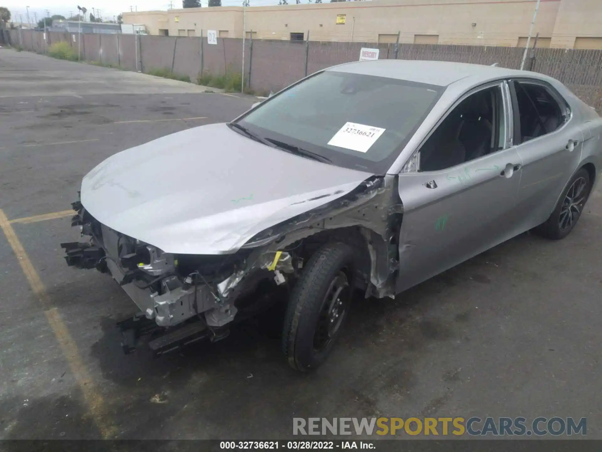 6 Photograph of a damaged car 4T1G11AK9MU537025 TOYOTA CAMRY 2021