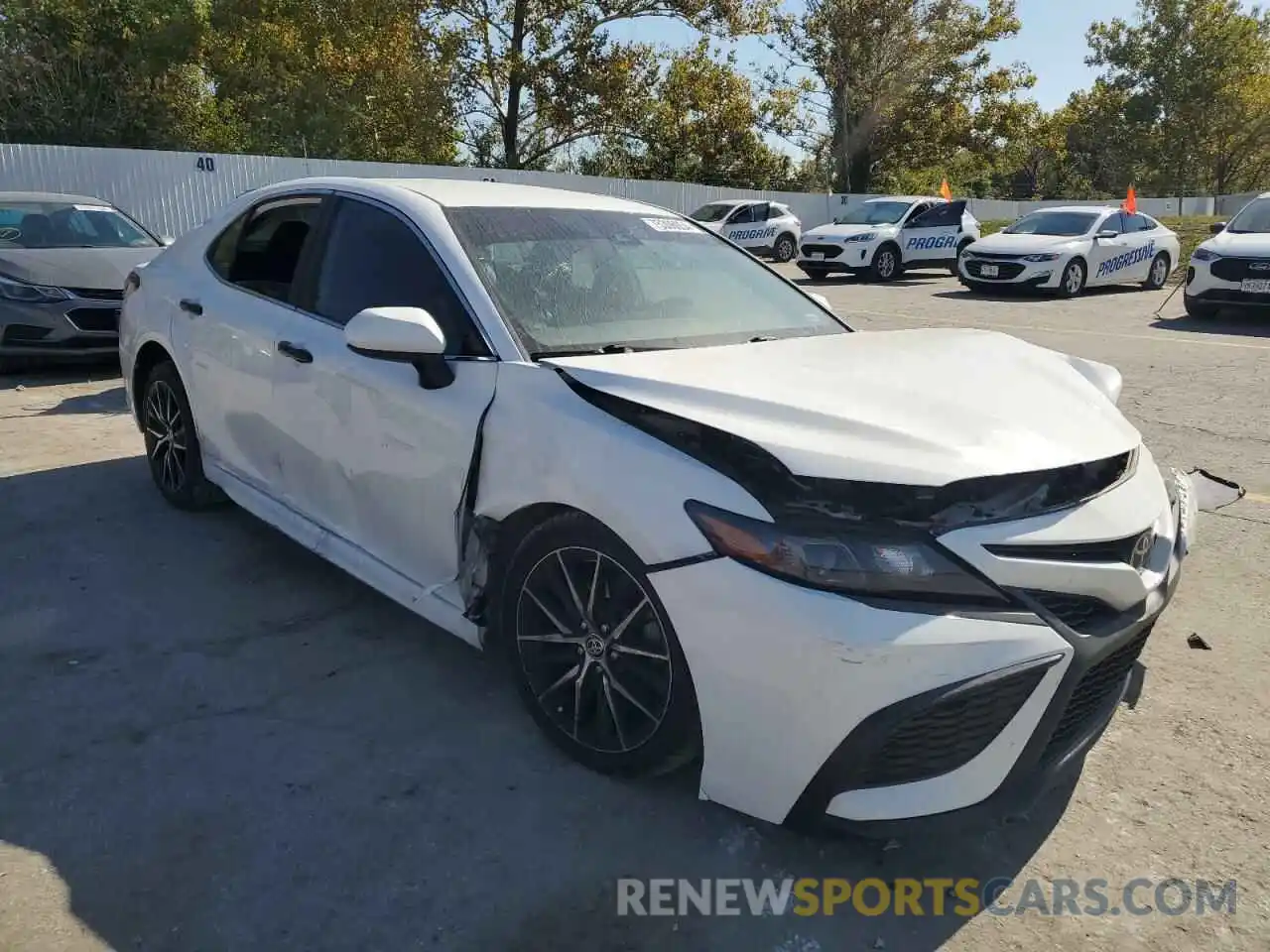 4 Photograph of a damaged car 4T1G11AK9MU542712 TOYOTA CAMRY 2021