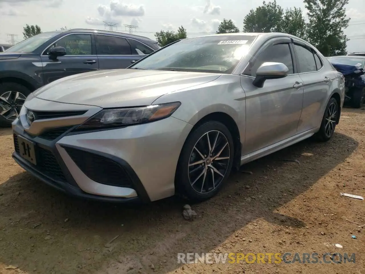 1 Photograph of a damaged car 4T1G11AK9MU554987 TOYOTA CAMRY 2021