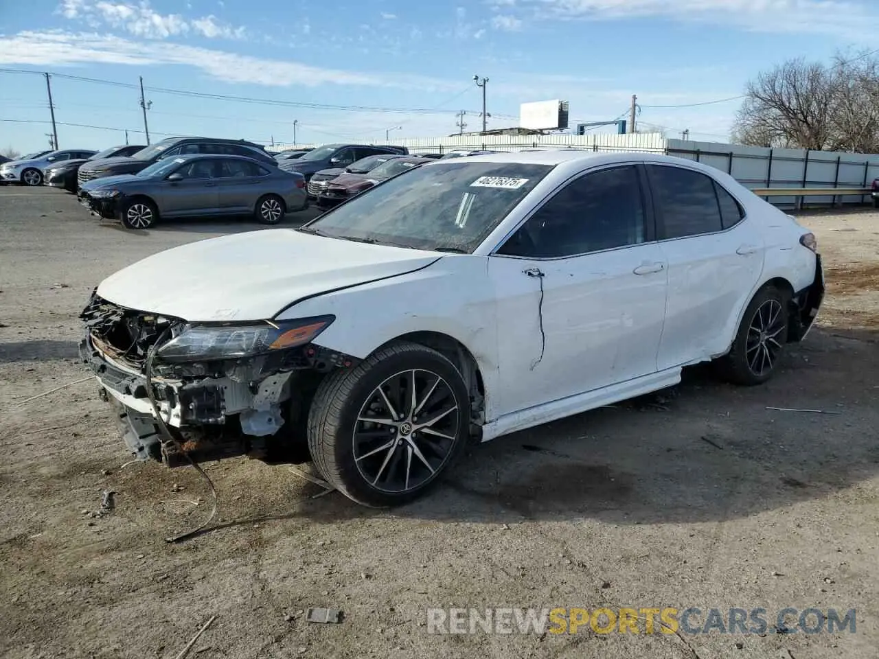 1 Photograph of a damaged car 4T1G11AK9MU558215 TOYOTA CAMRY 2021
