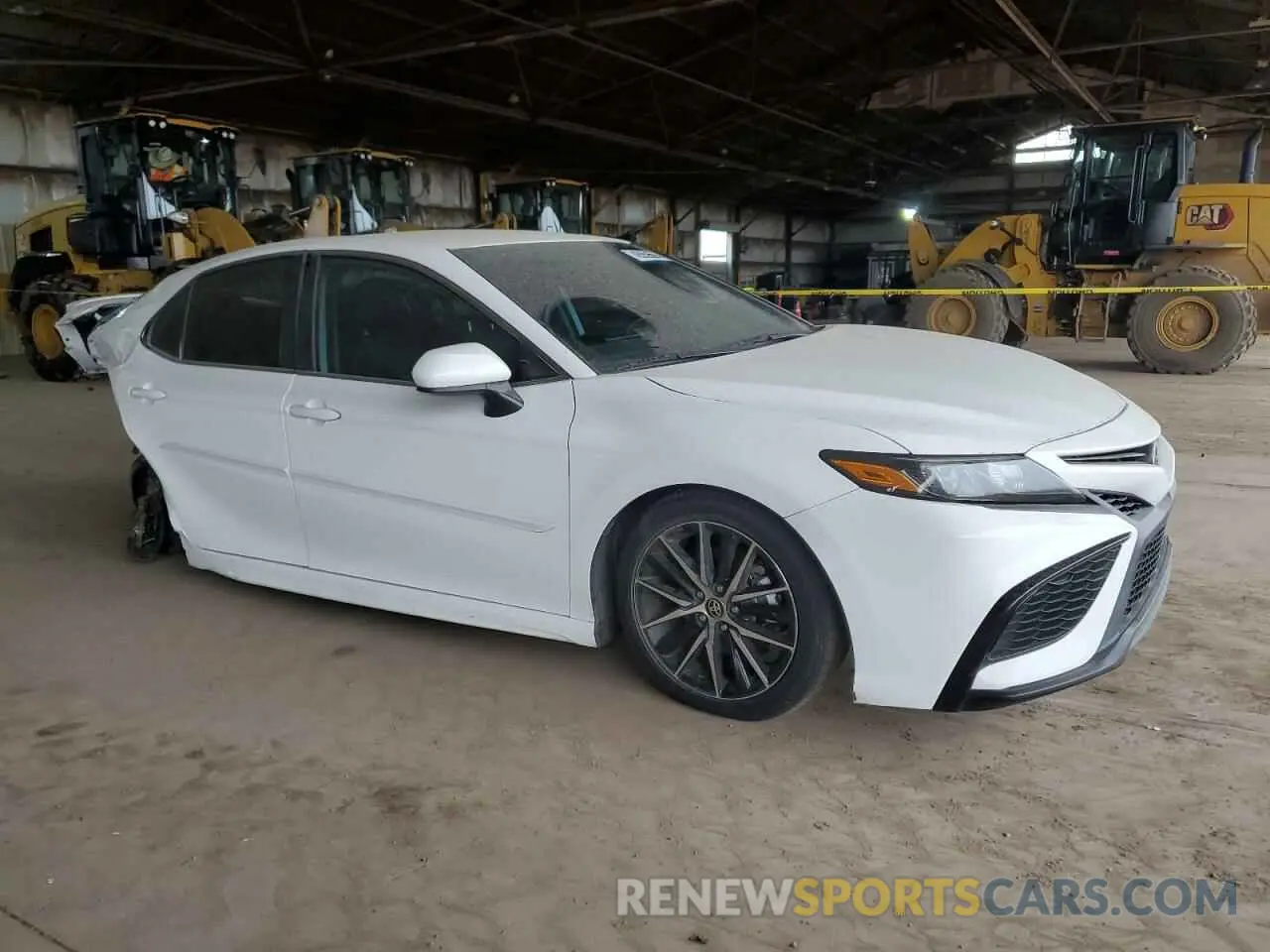 4 Photograph of a damaged car 4T1G11AK9MU572275 TOYOTA CAMRY 2021