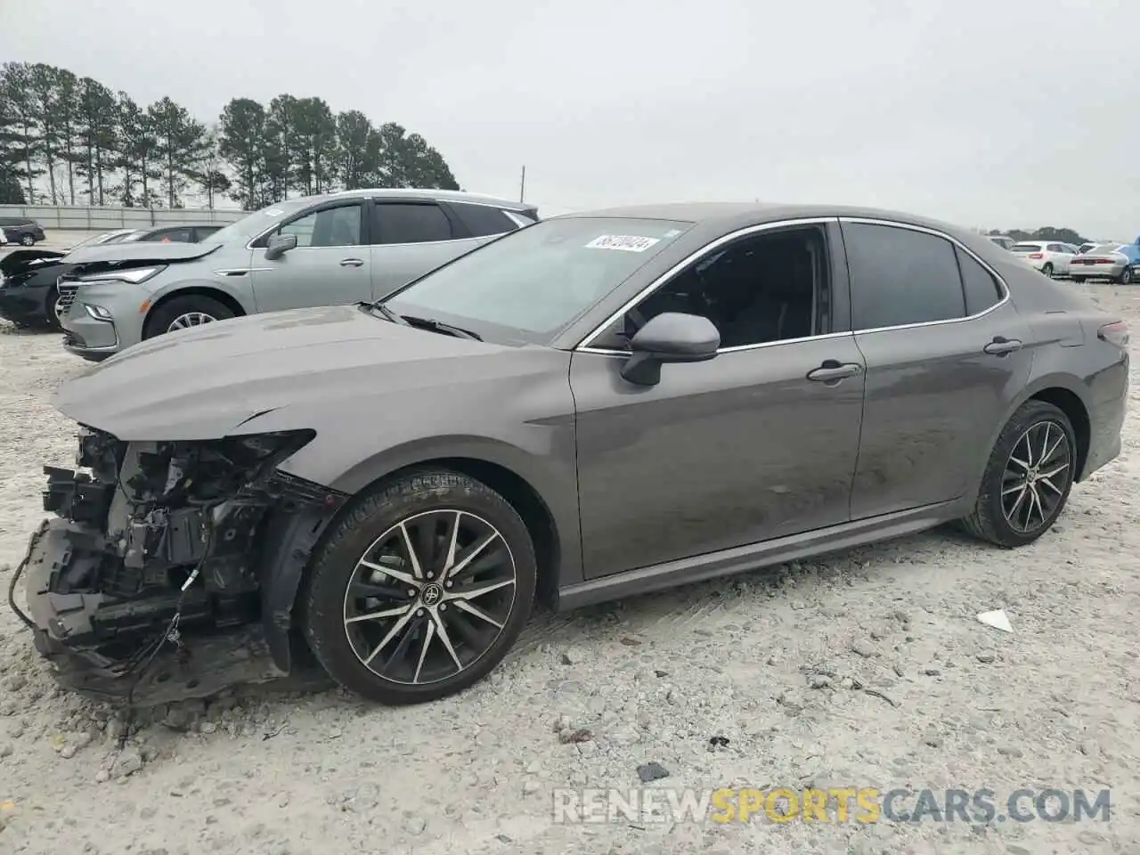 1 Photograph of a damaged car 4T1G11AK9MU576956 TOYOTA CAMRY 2021