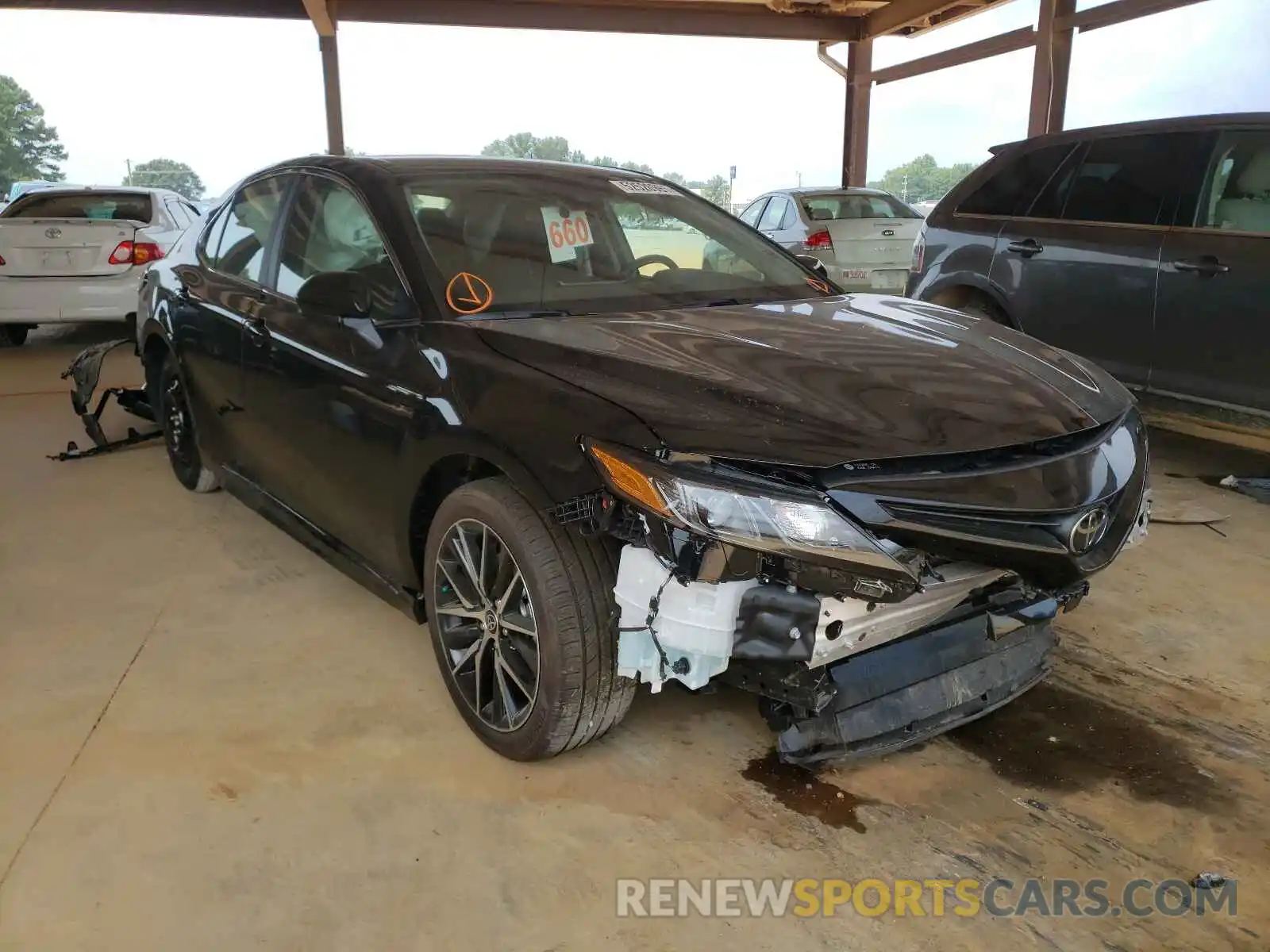 1 Photograph of a damaged car 4T1G11AK9MU579517 TOYOTA CAMRY 2021