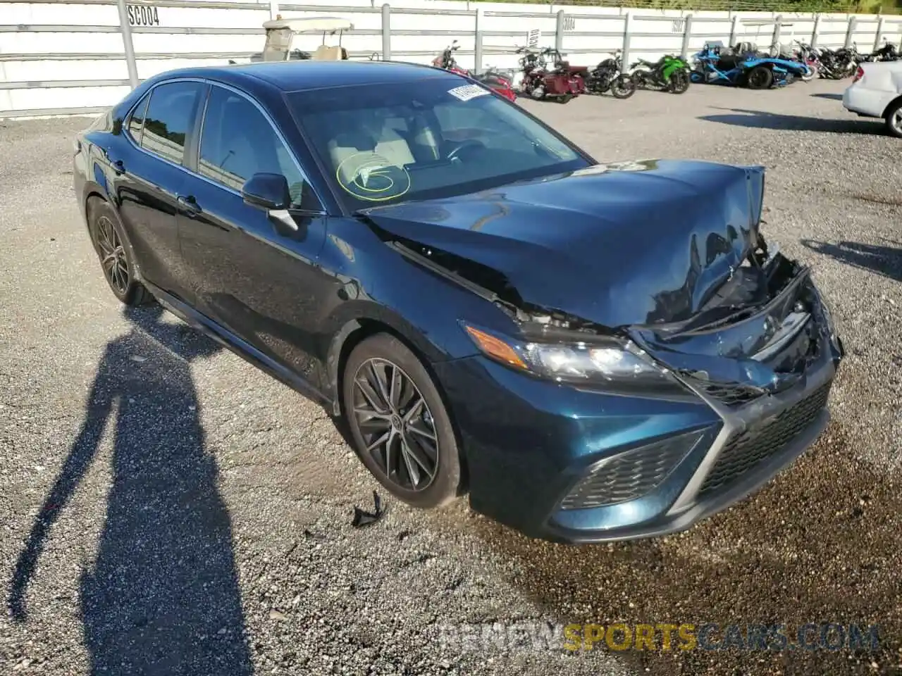 1 Photograph of a damaged car 4T1G11AK9MU586497 TOYOTA CAMRY 2021