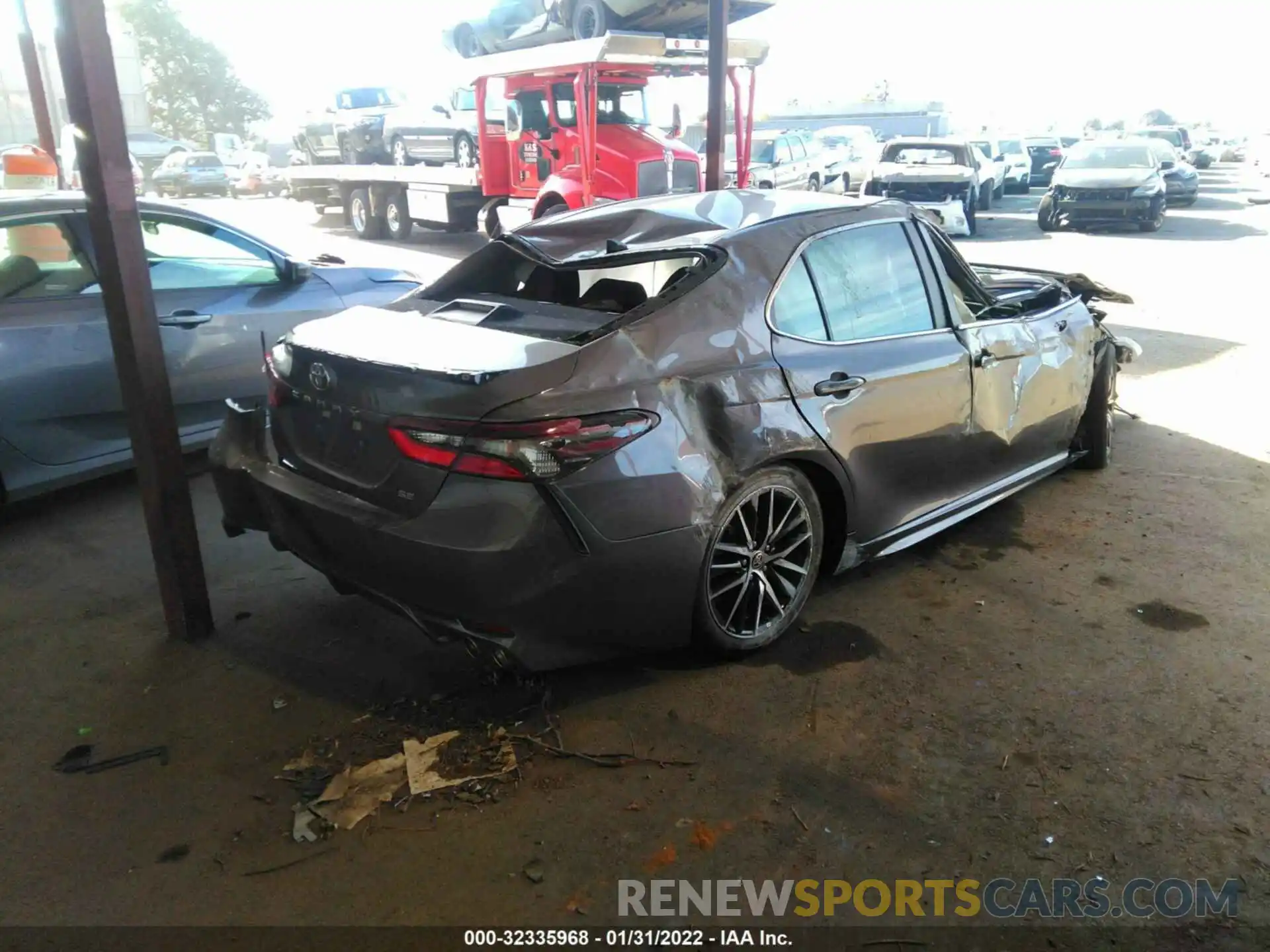 4 Photograph of a damaged car 4T1G11AK9MU605663 TOYOTA CAMRY 2021