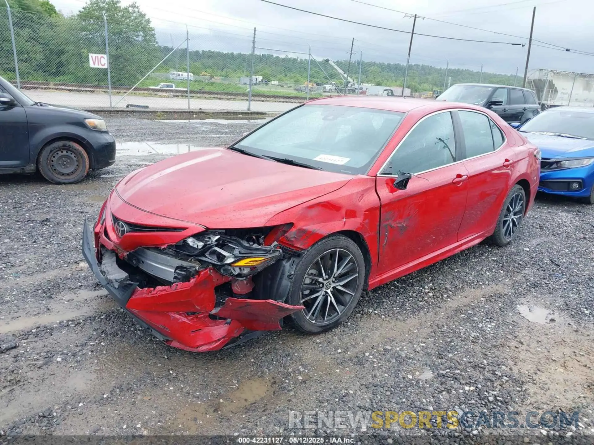 2 Photograph of a damaged car 4T1G11AKXMU414625 TOYOTA CAMRY 2021
