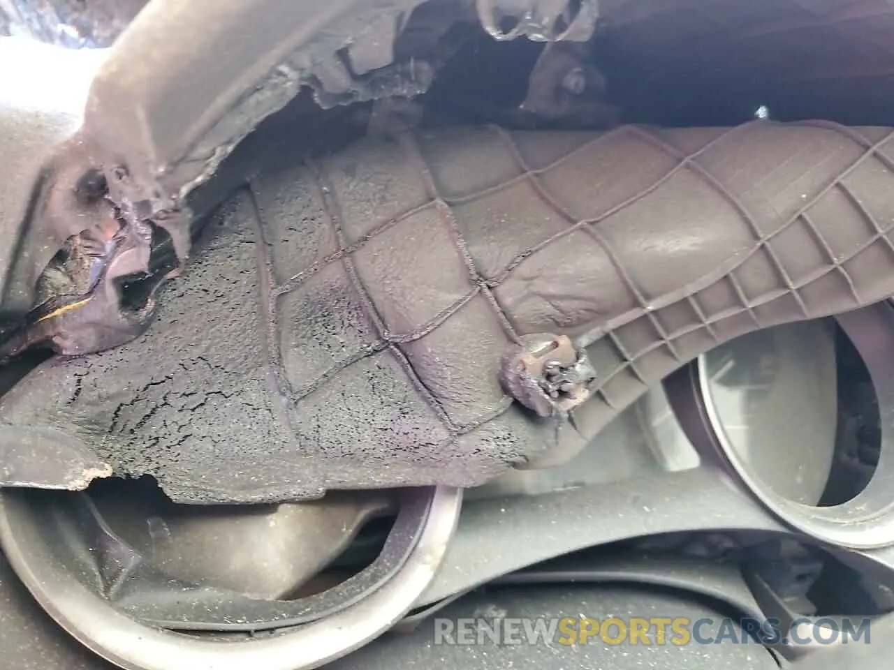 9 Photograph of a damaged car 4T1G11AKXMU416276 TOYOTA CAMRY 2021