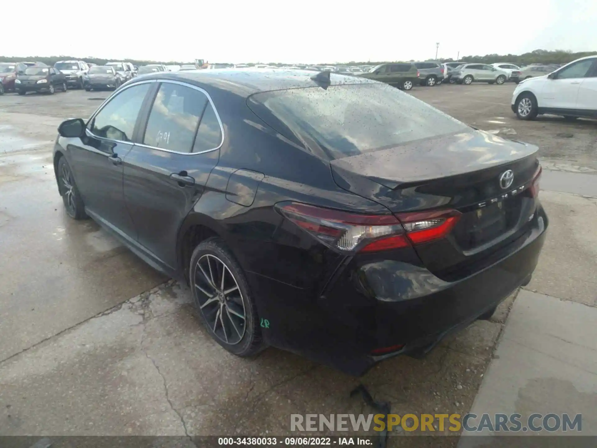 3 Photograph of a damaged car 4T1G11AKXMU426791 TOYOTA CAMRY 2021