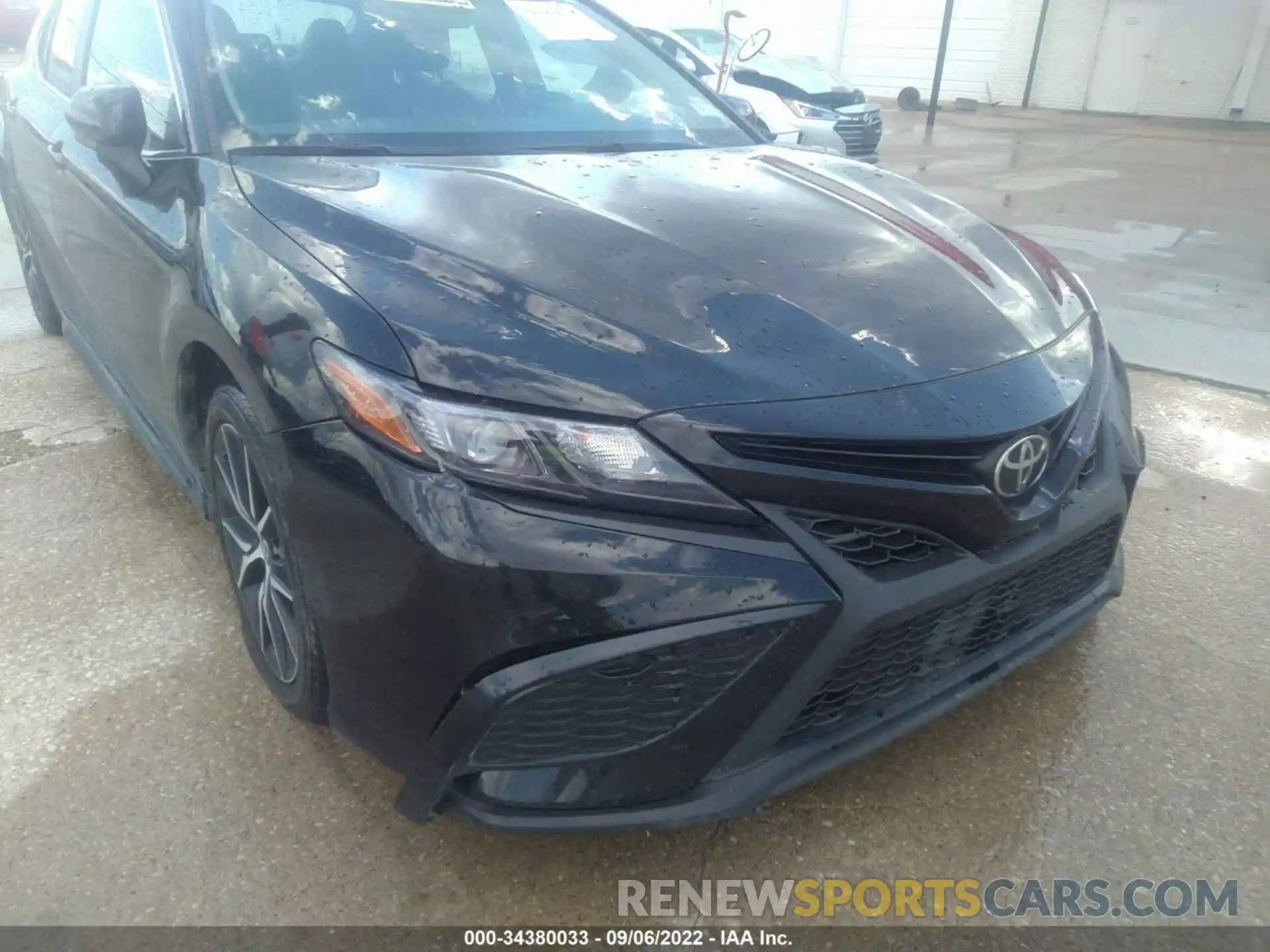 6 Photograph of a damaged car 4T1G11AKXMU426791 TOYOTA CAMRY 2021