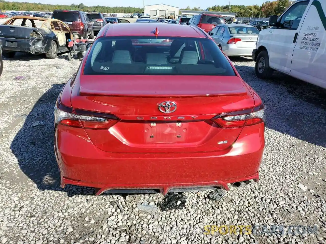 6 Photograph of a damaged car 4T1G11AKXMU432073 TOYOTA CAMRY 2021