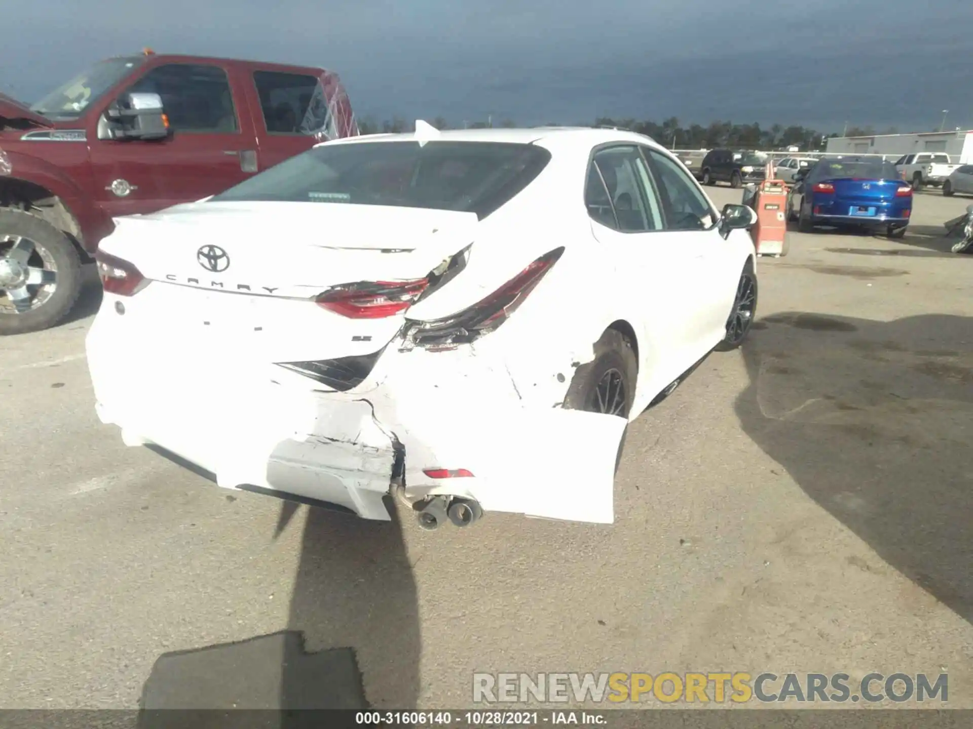 6 Photograph of a damaged car 4T1G11AKXMU436334 TOYOTA CAMRY 2021