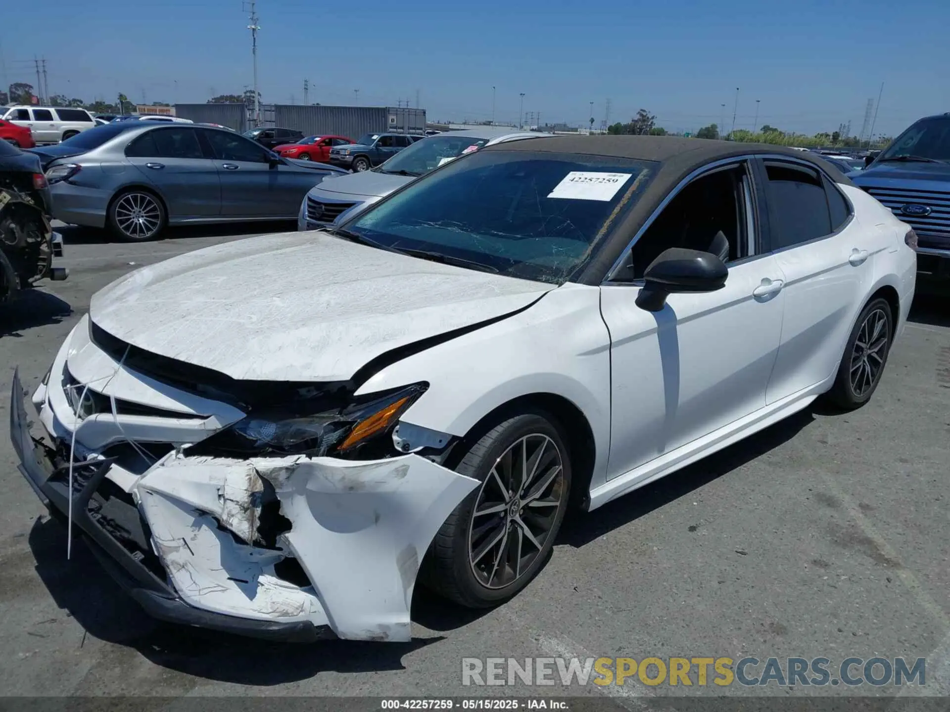 2 Photograph of a damaged car 4T1G11AKXMU439640 TOYOTA CAMRY 2021