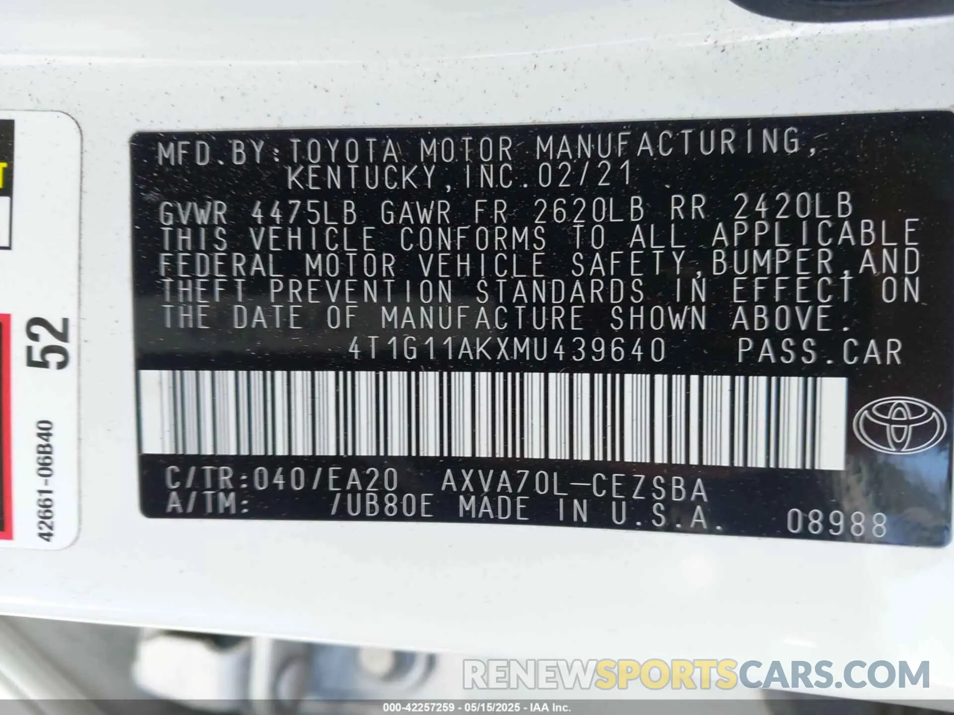 9 Photograph of a damaged car 4T1G11AKXMU439640 TOYOTA CAMRY 2021