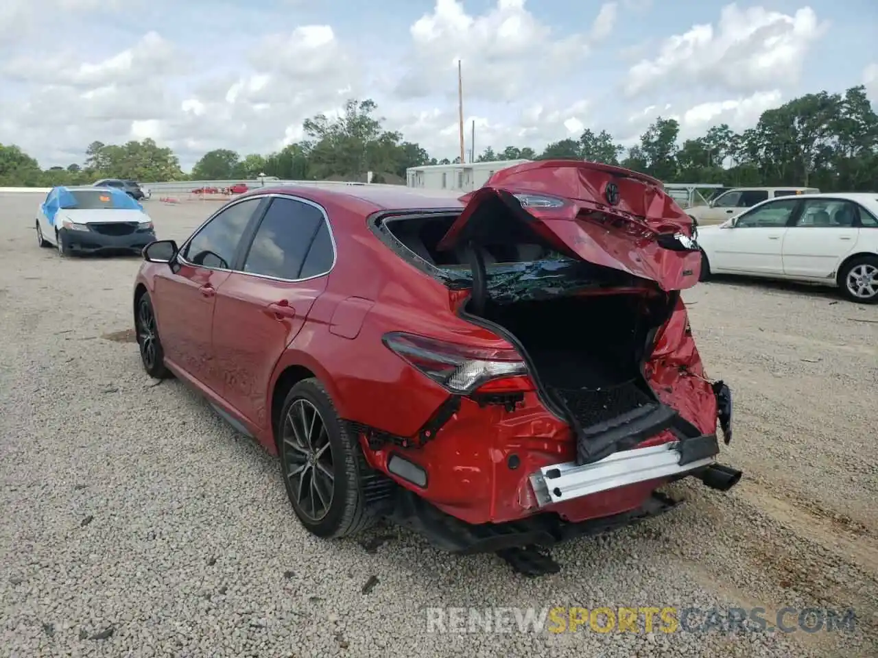 3 Photograph of a damaged car 4T1G11AKXMU447544 TOYOTA CAMRY 2021