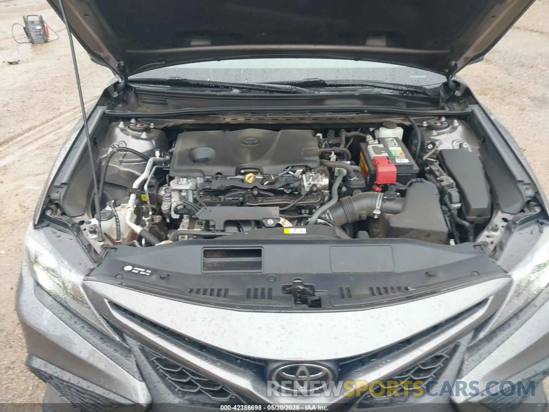 10 Photograph of a damaged car 4T1G11AKXMU452078 TOYOTA CAMRY 2021