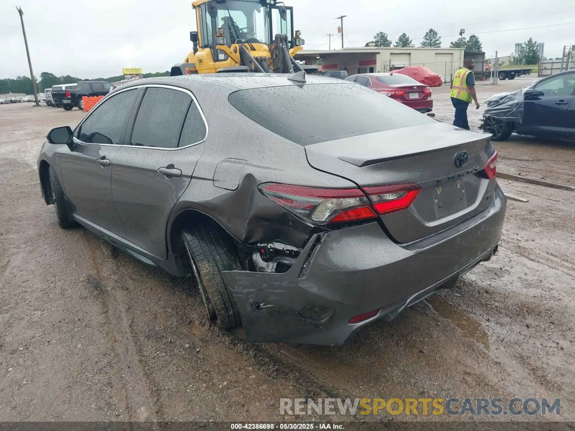 3 Photograph of a damaged car 4T1G11AKXMU452078 TOYOTA CAMRY 2021