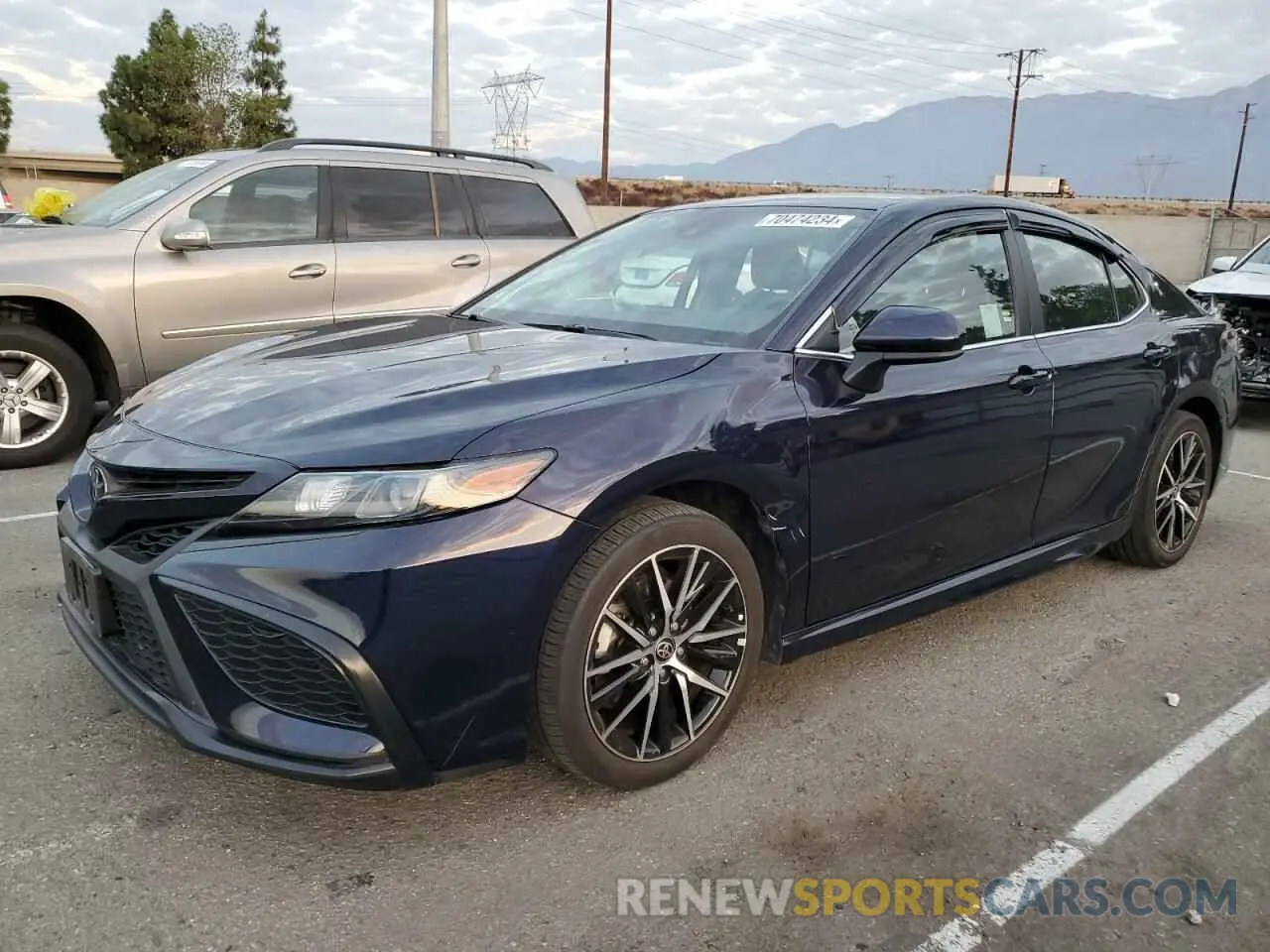 1 Photograph of a damaged car 4T1G11AKXMU453229 TOYOTA CAMRY 2021