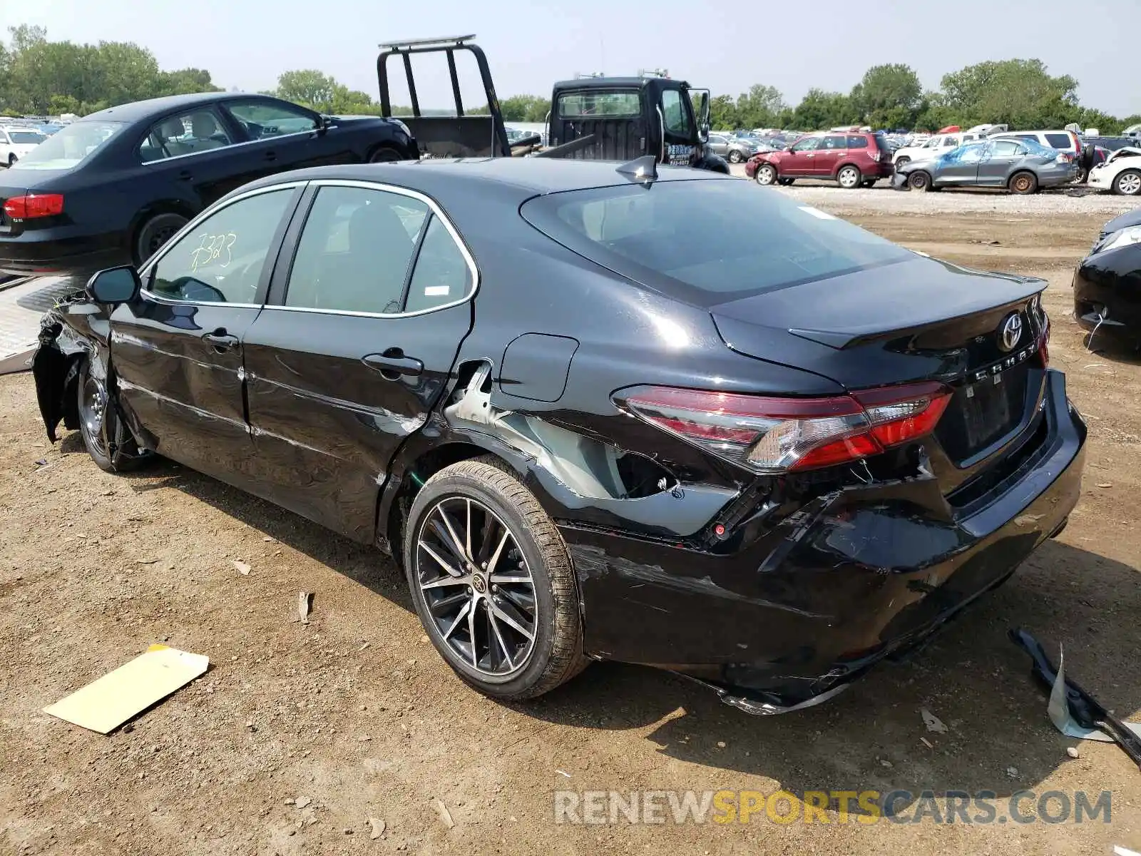 3 Photograph of a damaged car 4T1G11AKXMU454266 TOYOTA CAMRY 2021