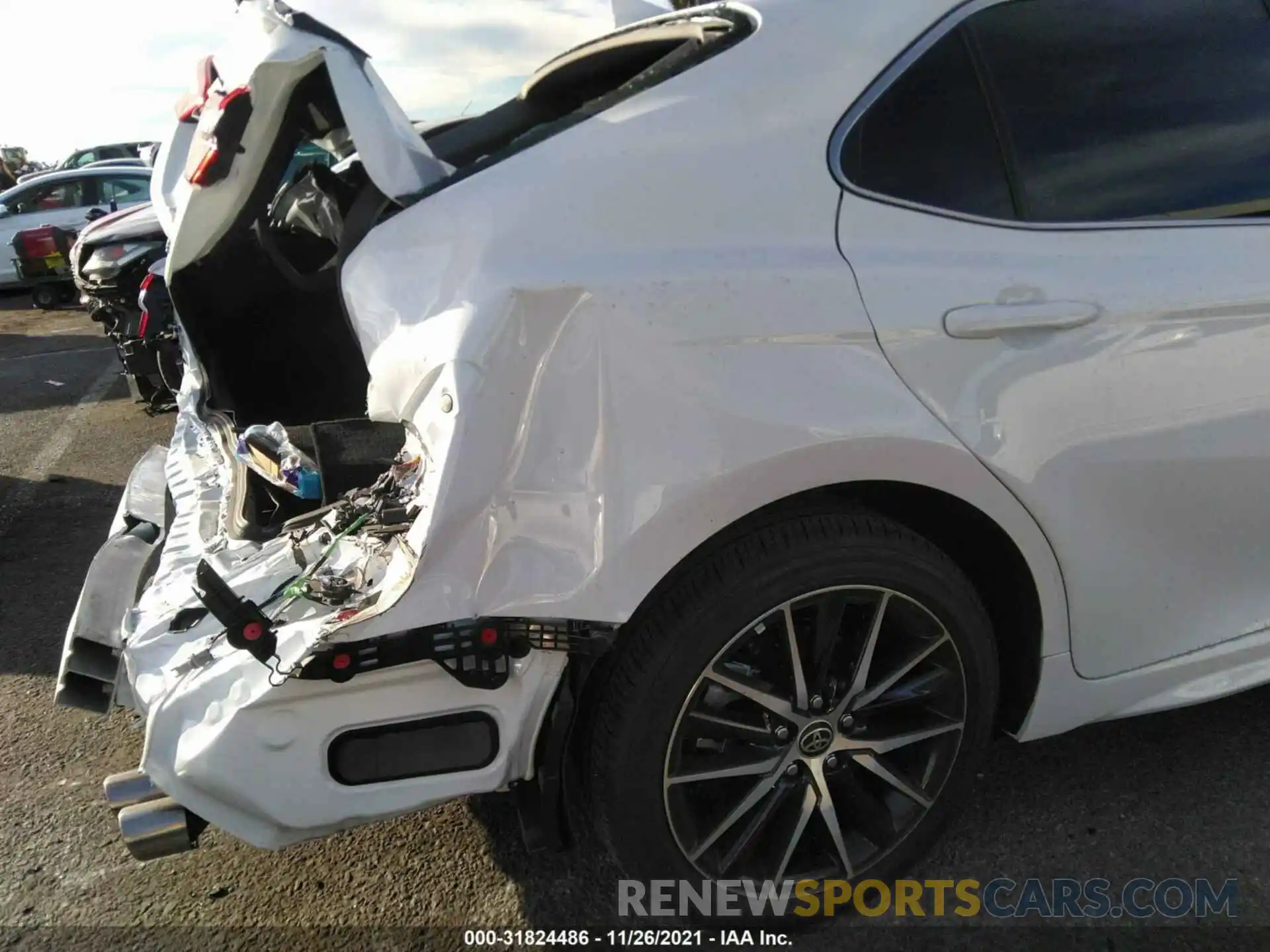 6 Photograph of a damaged car 4T1G11AKXMU456583 TOYOTA CAMRY 2021