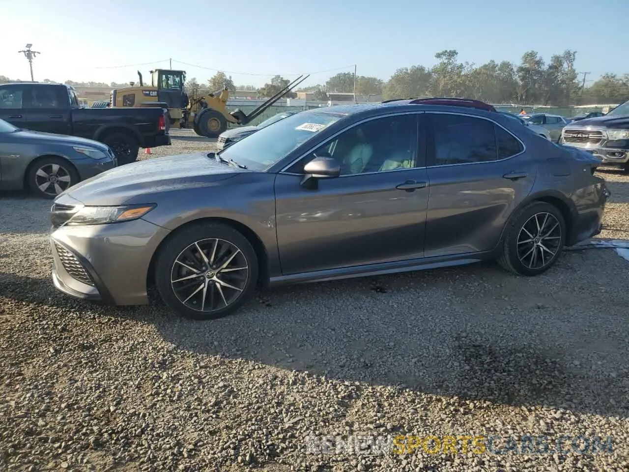 1 Photograph of a damaged car 4T1G11AKXMU459709 TOYOTA CAMRY 2021