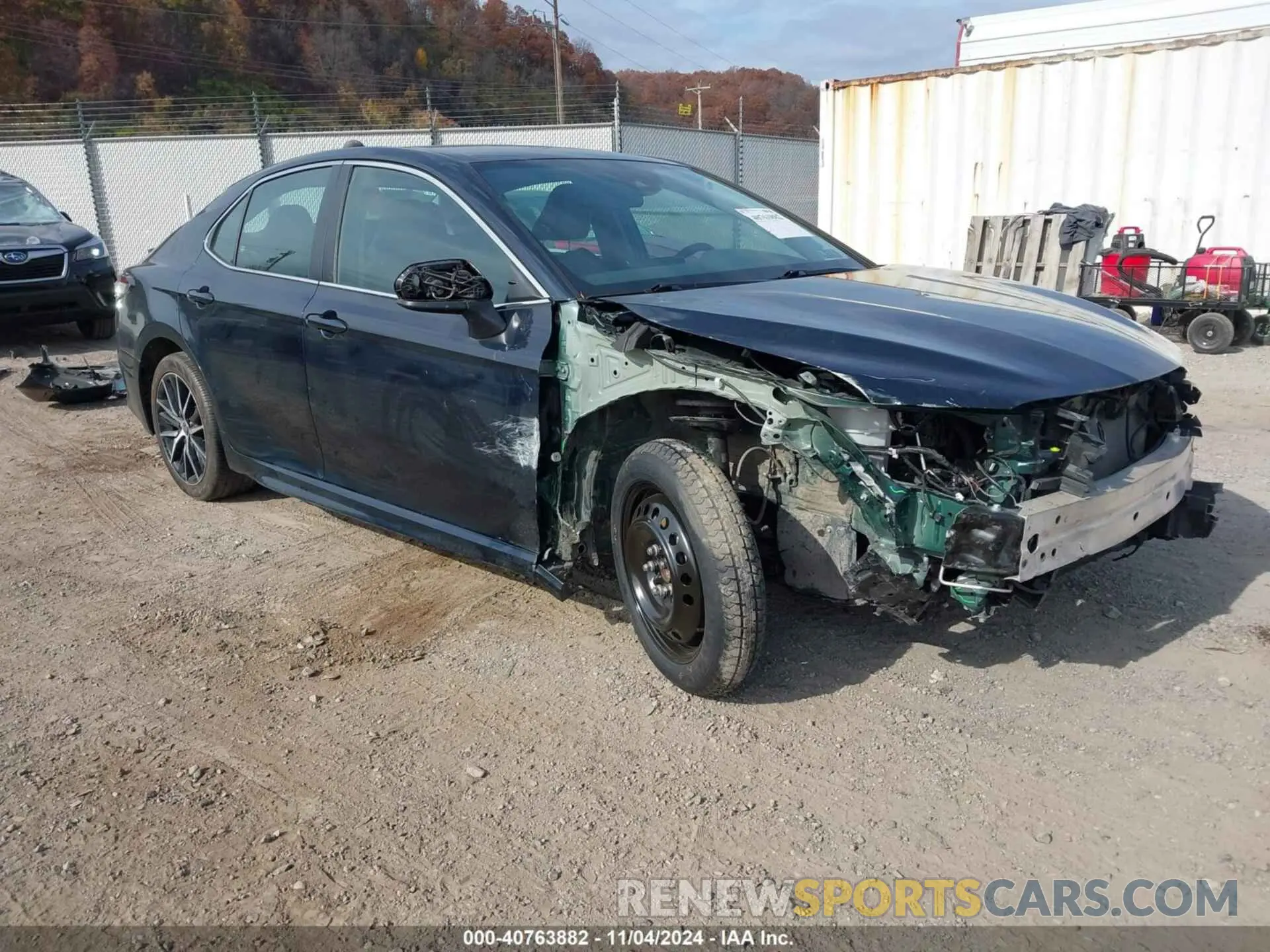 1 Photograph of a damaged car 4T1G11AKXMU465607 TOYOTA CAMRY 2021