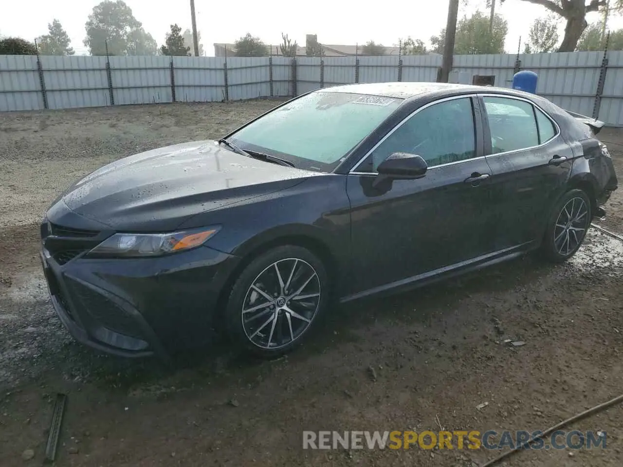 1 Photograph of a damaged car 4T1G11AKXMU469981 TOYOTA CAMRY 2021