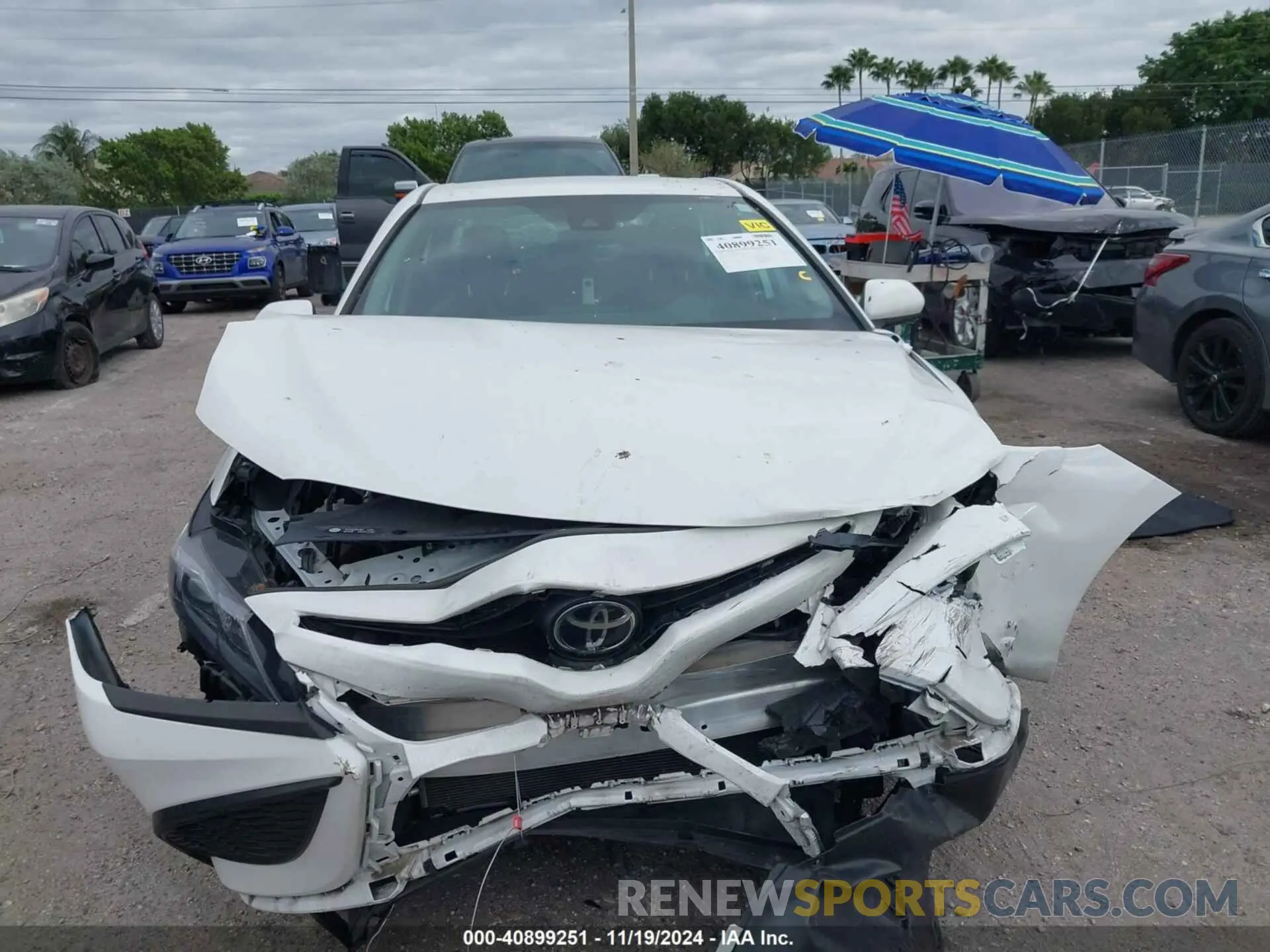 12 Photograph of a damaged car 4T1G11AKXMU470757 TOYOTA CAMRY 2021