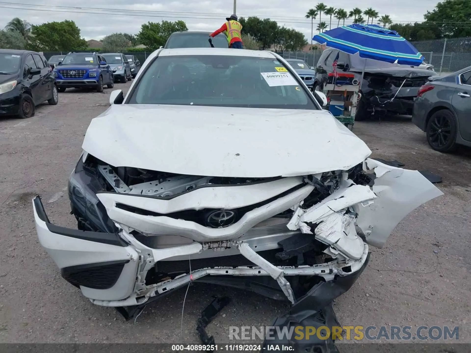 6 Photograph of a damaged car 4T1G11AKXMU470757 TOYOTA CAMRY 2021