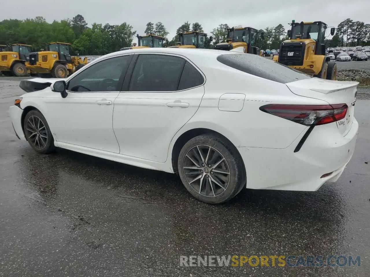 2 Photograph of a damaged car 4T1G11AKXMU470760 TOYOTA CAMRY 2021
