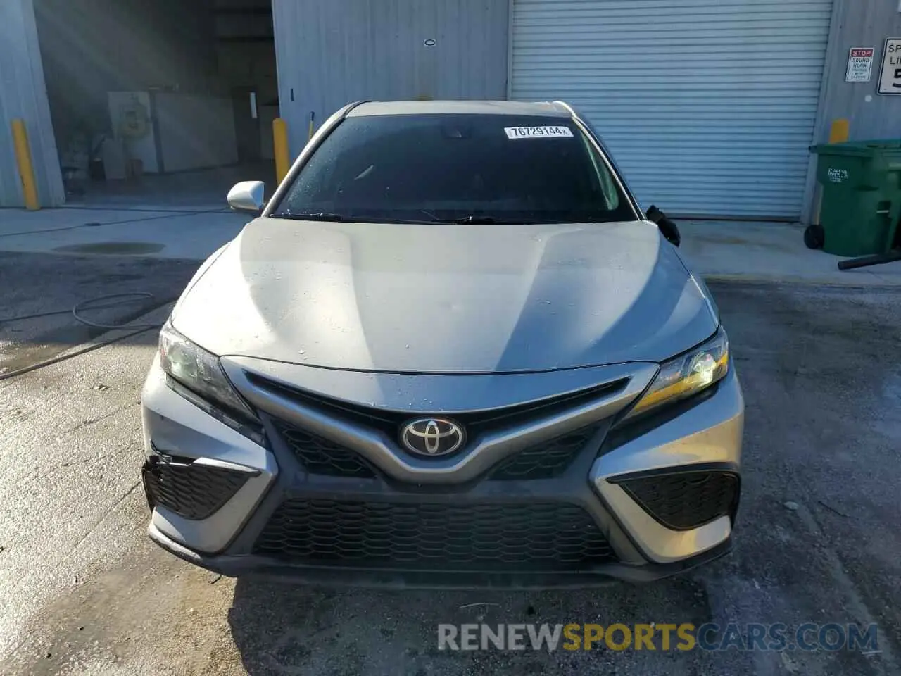 5 Photograph of a damaged car 4T1G11AKXMU472864 TOYOTA CAMRY 2021