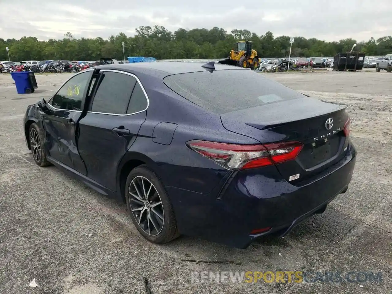 3 Photograph of a damaged car 4T1G11AKXMU476719 TOYOTA CAMRY 2021