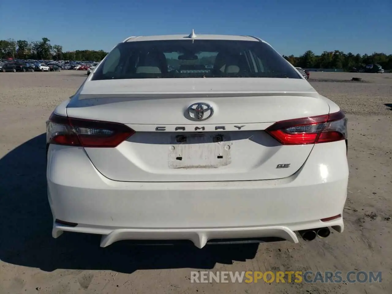 6 Photograph of a damaged car 4T1G11AKXMU522260 TOYOTA CAMRY 2021