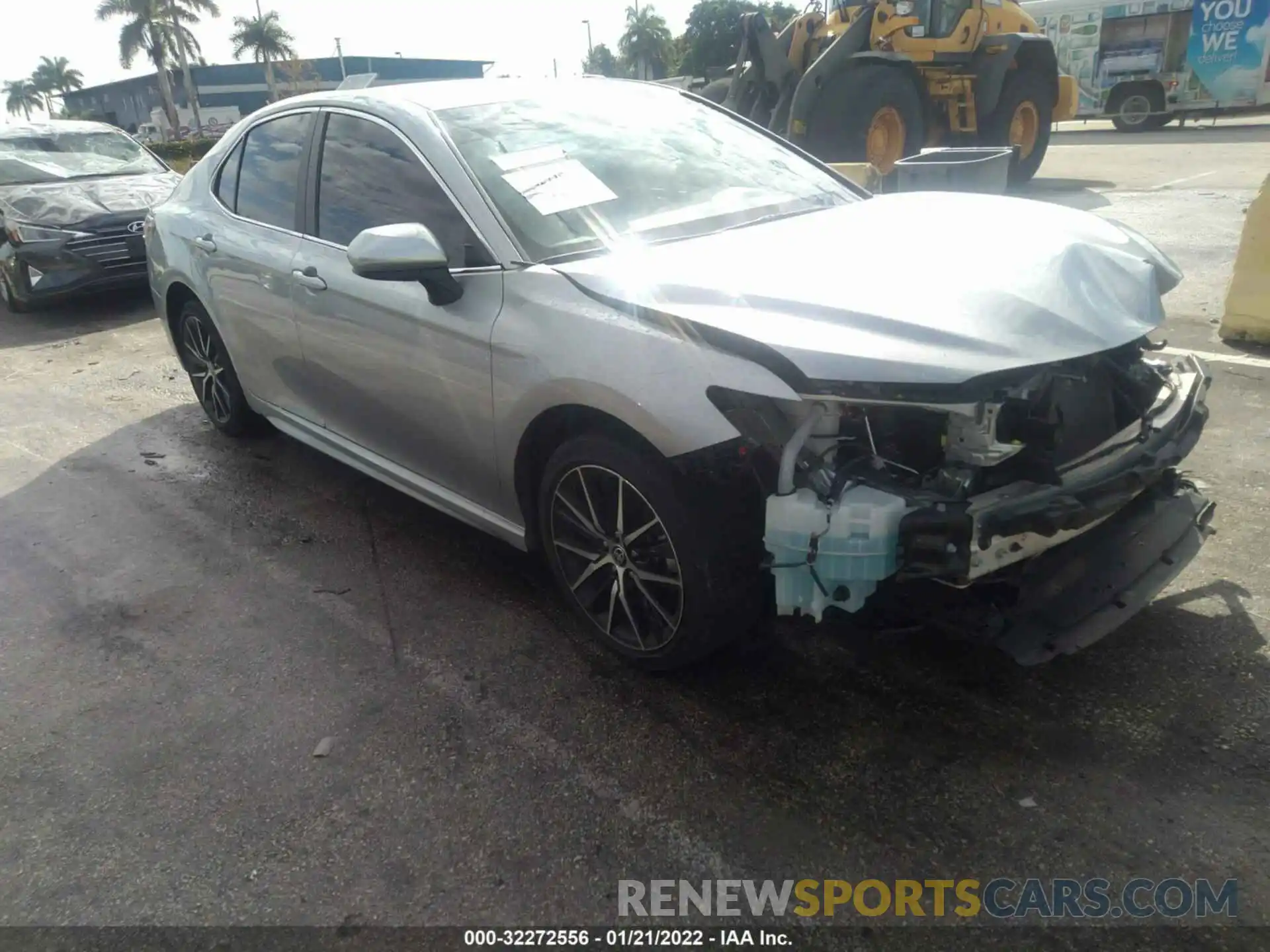 1 Photograph of a damaged car 4T1G11AKXMU524994 TOYOTA CAMRY 2021