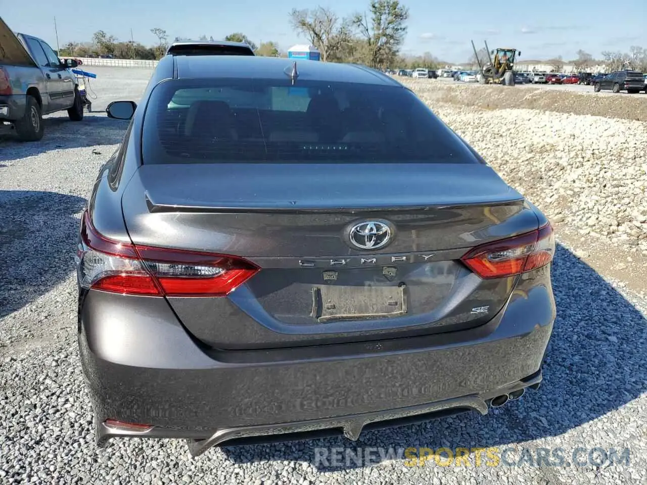 6 Photograph of a damaged car 4T1G11AKXMU530133 TOYOTA CAMRY 2021