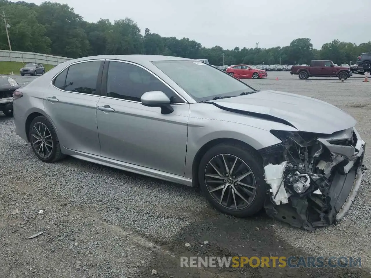 4 Photograph of a damaged car 4T1G11AKXMU530908 TOYOTA CAMRY 2021