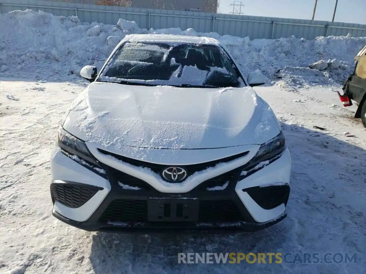 5 Photograph of a damaged car 4T1G11AKXMU548437 TOYOTA CAMRY 2021