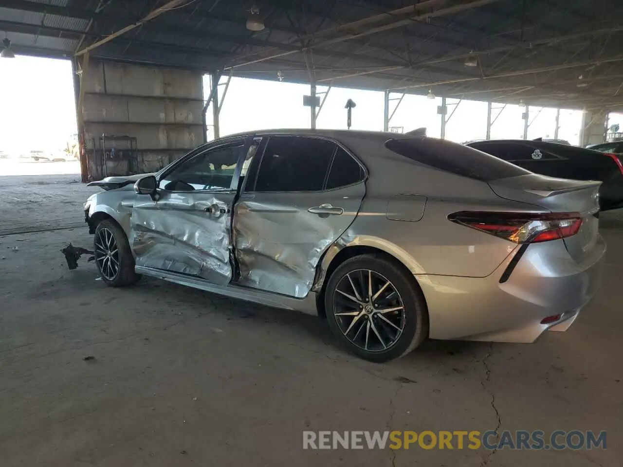 2 Photograph of a damaged car 4T1G11AKXMU548938 TOYOTA CAMRY 2021