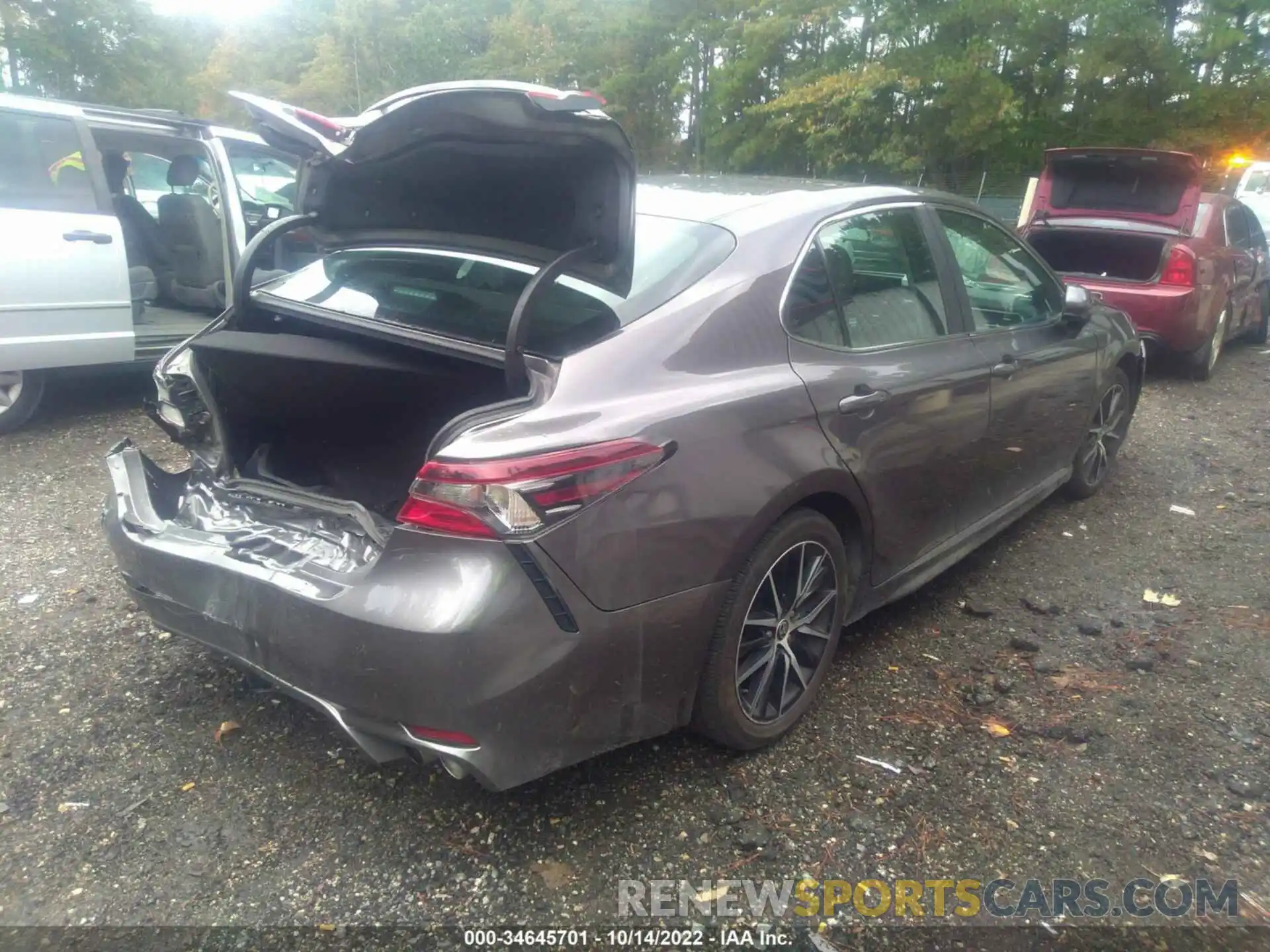 4 Photograph of a damaged car 4T1G11AKXMU549894 TOYOTA CAMRY 2021